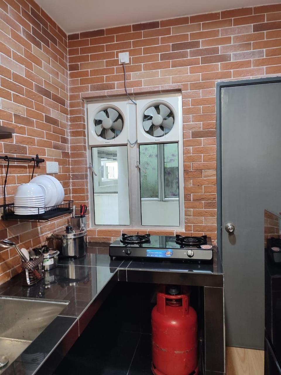 Adik Aisyah Muji Pistachio Homestay Cameron Highlands Танах-Рата Екстер'єр фото